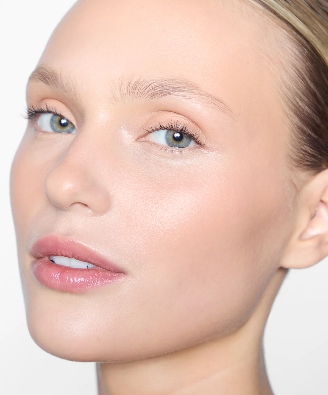 Brow Tint - Image 27
